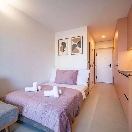 Apartman Stylovy - Pri Centre S Balkonom *