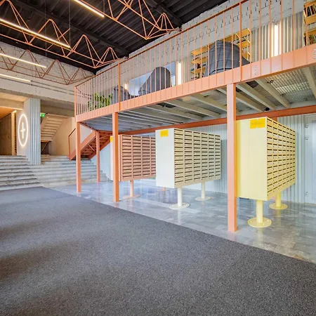 Lägenhet Stylovy - Pri Centre S Balkonom *