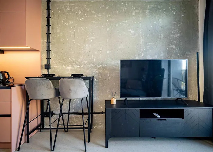 Stylovy - Pri Centre S Balkonom